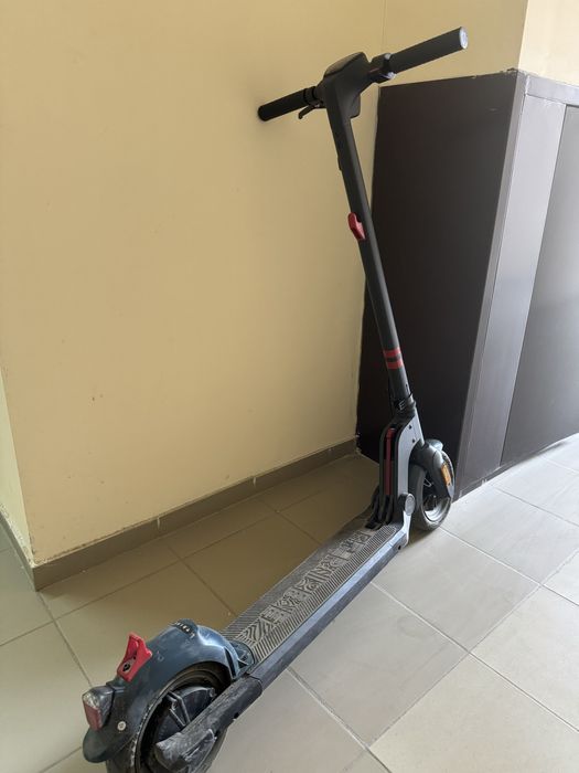 продам новый электро самокат