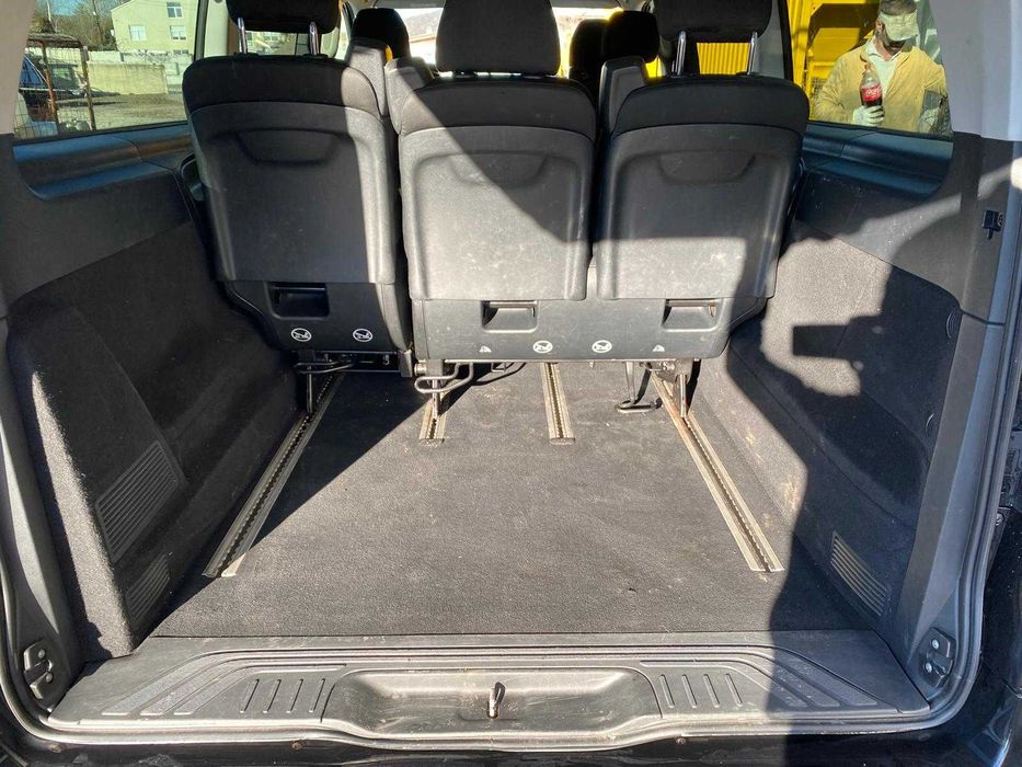 dezmembrez mercedes VITO Tourer 2.0cdi euro 6