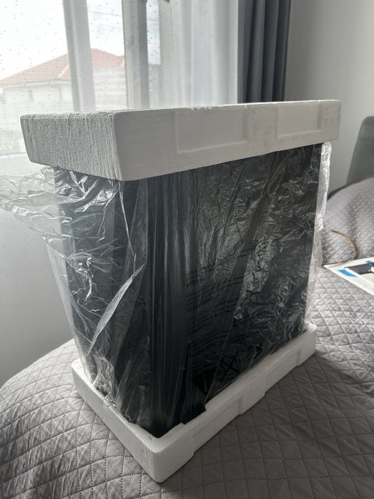 Carcasa aeroocool zauron.