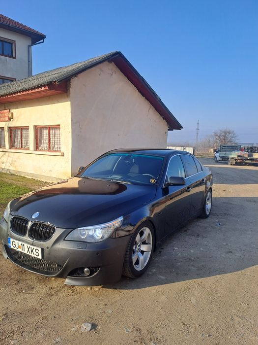 Vând bmw e60 sau schimb cu golf 5
masina este personala de 2ani de zil