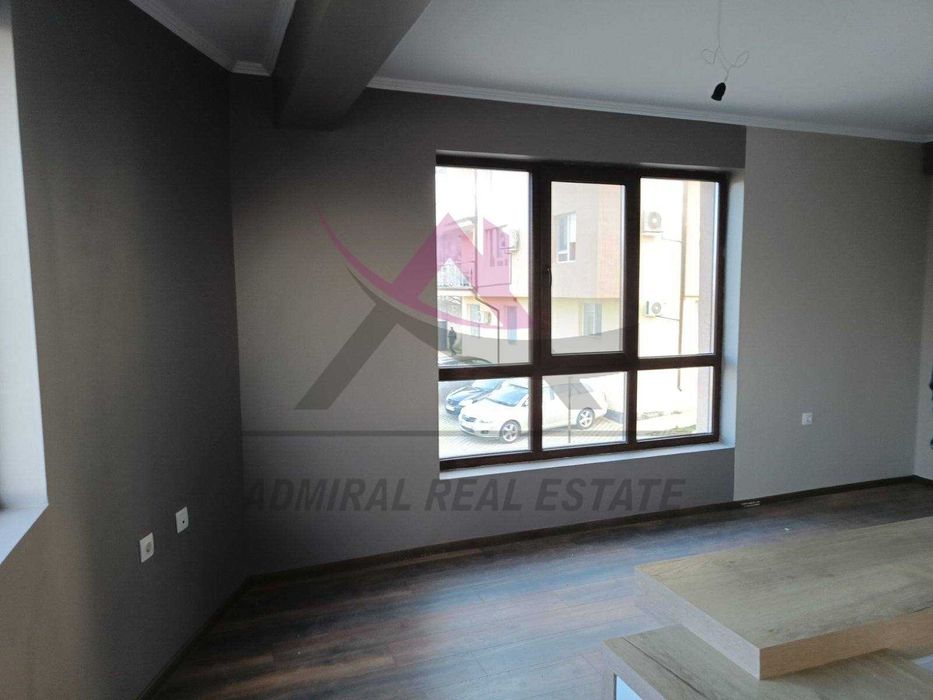 Продава се Тристаен апартамент в Варна, Галата - 84 кв.м за 1002 €/кв.м - Снимка #2
