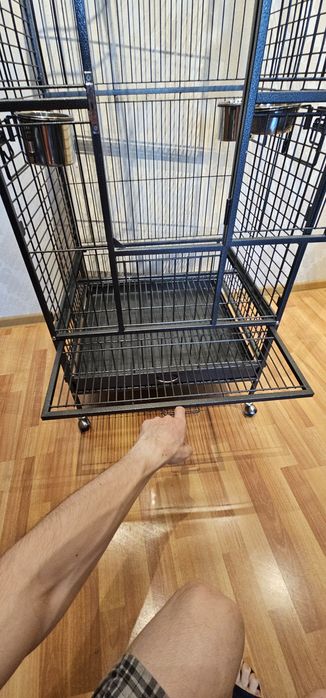 Продаётся клетка для птиц Triol