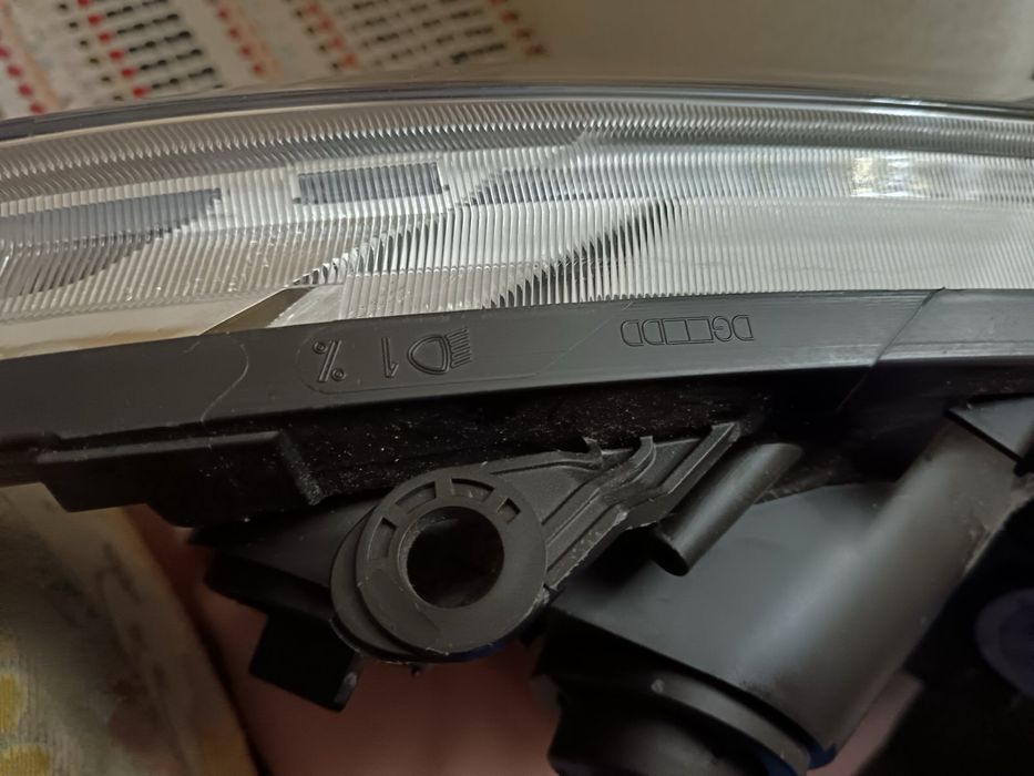 Ляв фаров Renault Scenic 2007-2009