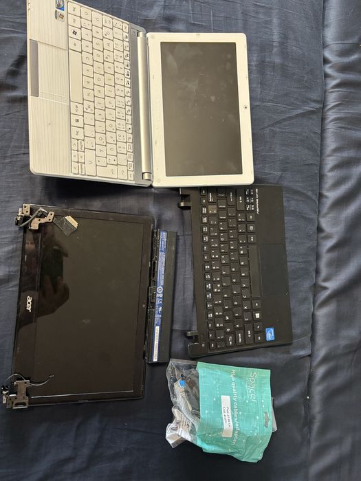 Piese netbook, ecrane functionale