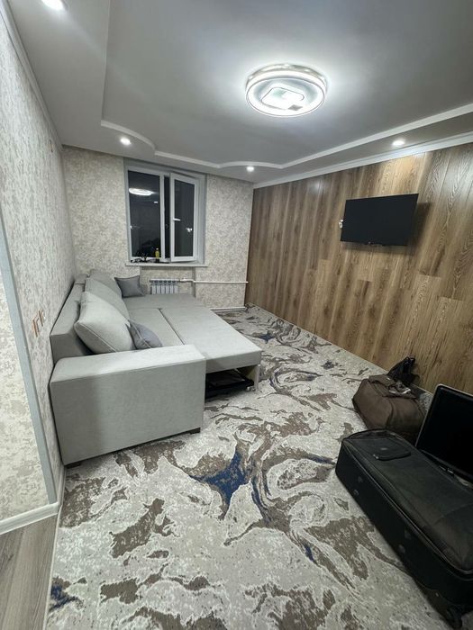 Квартира продаётся Чиланзар 1 квартал 1/1/4 меб тех Мукимий улица