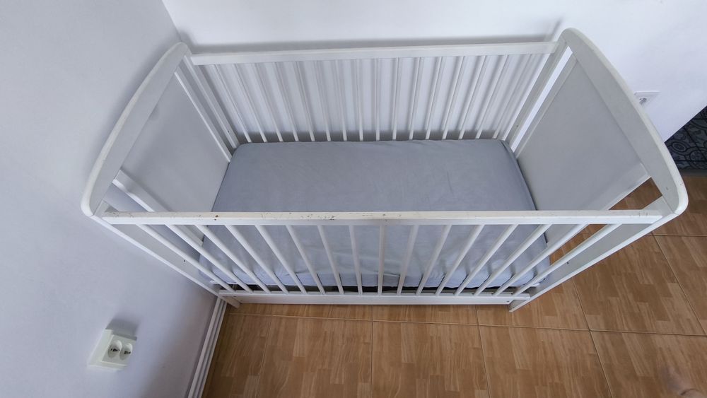 Patuț bebe cu saltea