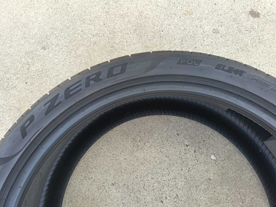 O anvelopa vara 265 40 22 pirelli p zero profil de 7 mm dot 2023