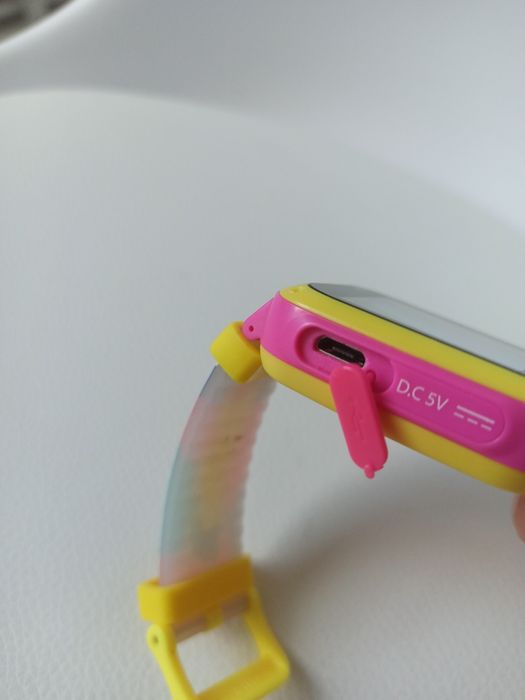 Ceas smart pentru copii