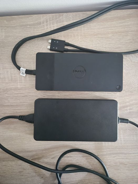 Dock station Dell WD19DC + încărcător