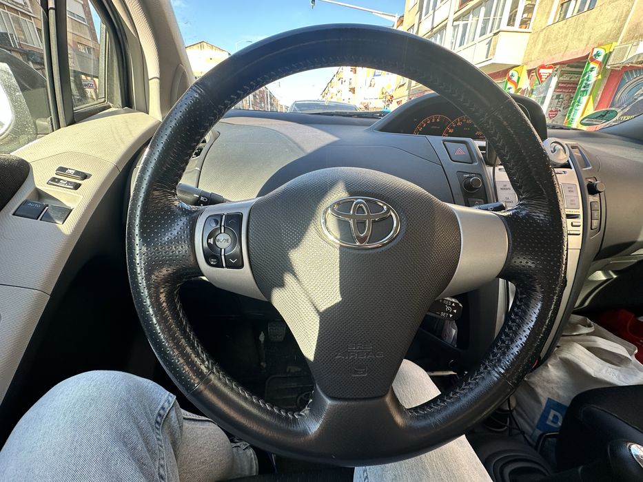 Toyota yaris ts 133 ps