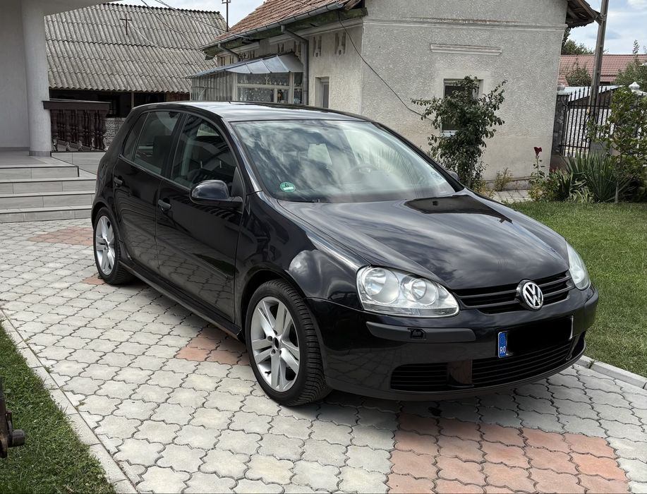 VW Golf 5 1.9 TDI 90 CP BRU – 2005 – negru metalizat LC9Z