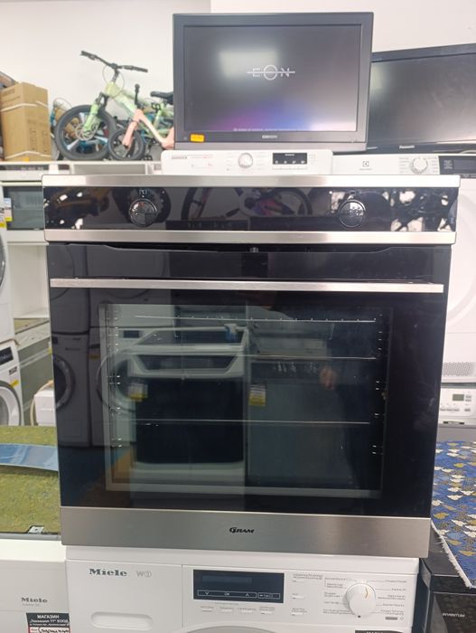 Фурна за вграждане Gram