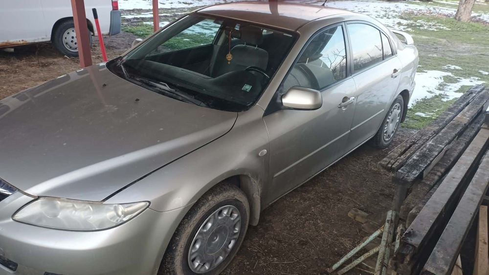Mazda 6 2.0 бензин  2003 година