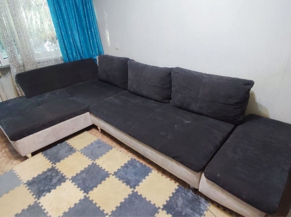 Продам диван угловой