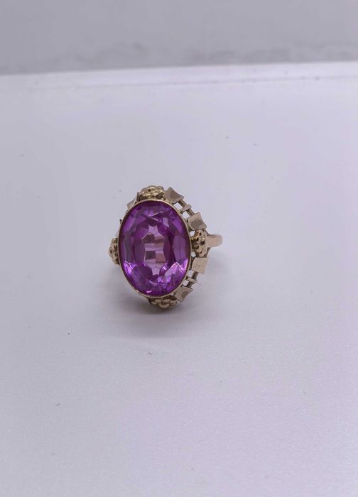 Кольцо красное золото