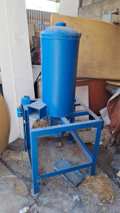 Продам саломорезку