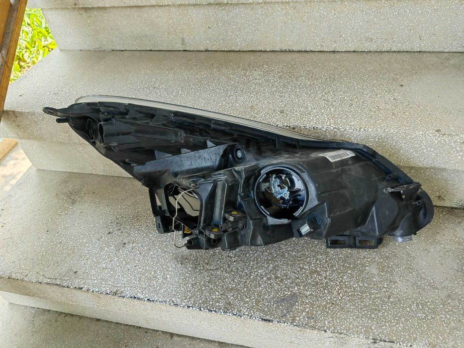 Фар Opel Corsa D ляв / Фар Опел Корса Д Оригинален