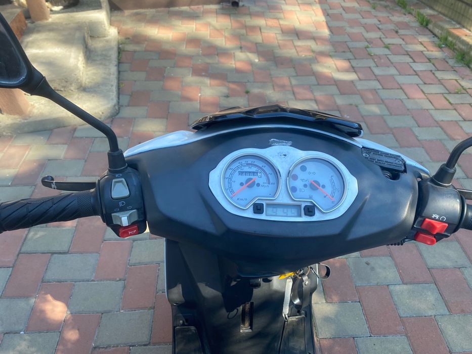 Scuter 49cc funcțional
