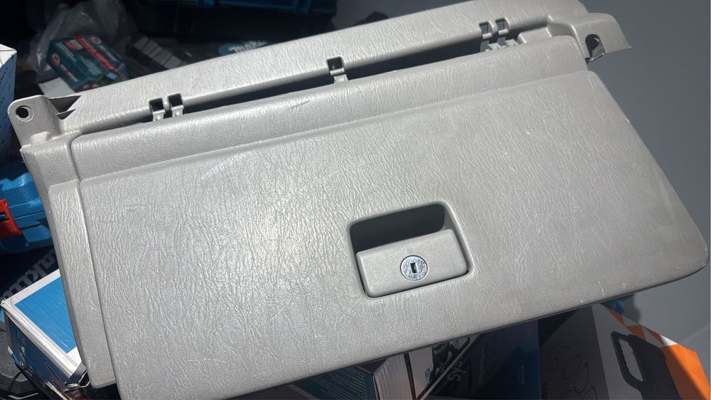 Усилитель бампера камри 30-35.