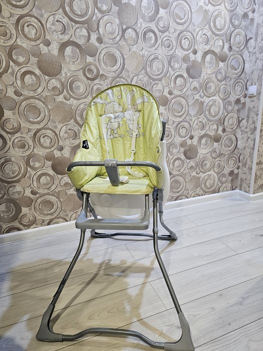 Продам детскую кроватку и стульчик