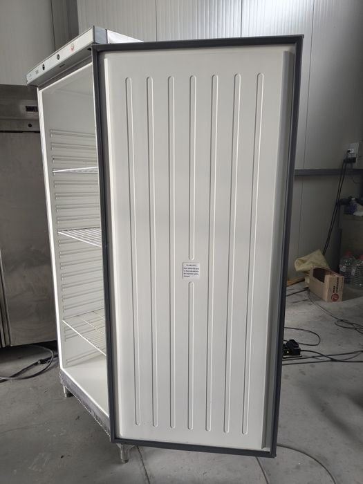 Средно- температурен хл. Шкаф -- 2023 година