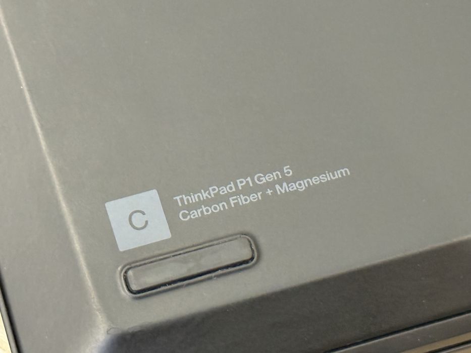 16’ 4K UHD Oled/i7-12800H/Thinkpad P1 Gen 5/RTX A2000/32B DDR5/512GB