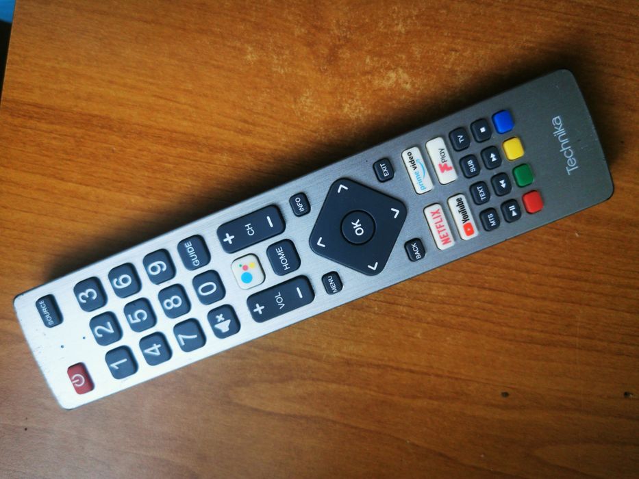 Telecomanda Technika Sharp