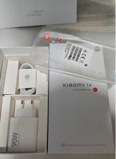 Xiaomi 14 (12/512) черный