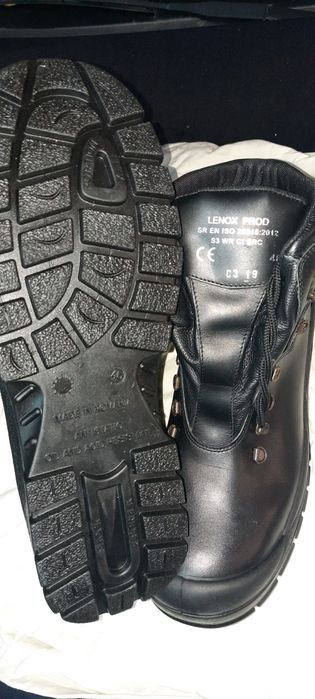 Bocanci cu protectie 46