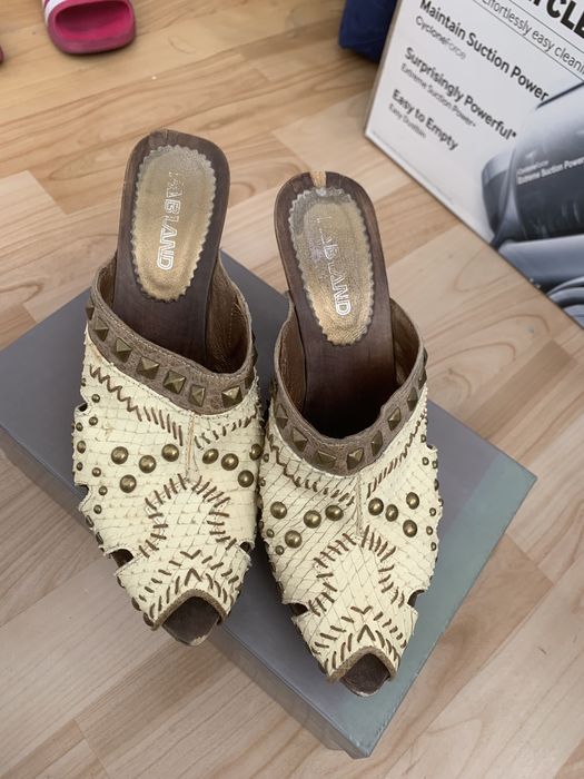 Сабо Италия из Ри о Ри