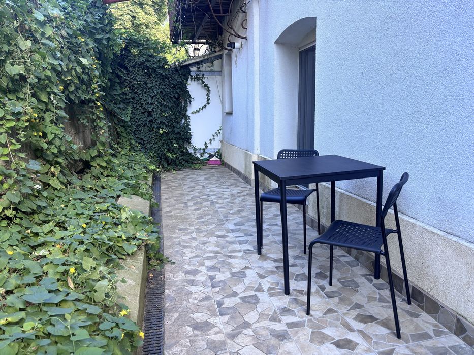 Proprietar, vand ( sau inchiriez 450€ ) ap 1 camera zona Centru Independentei - Copou, str Nicolae Gane cu incalzire in pardoseala total renovat
