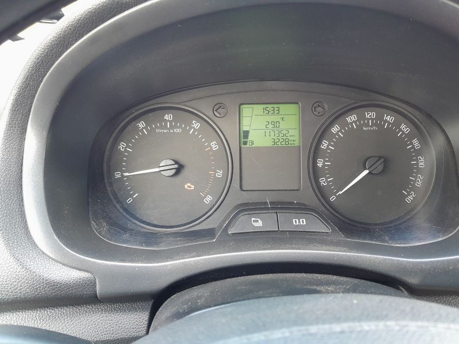 Skoda fabia 2 ..