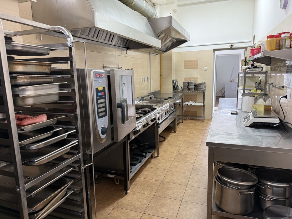 Afacere la cheie / Restaurant