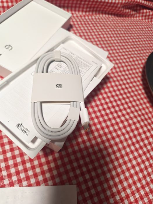 Honor 400 pro чисто нов