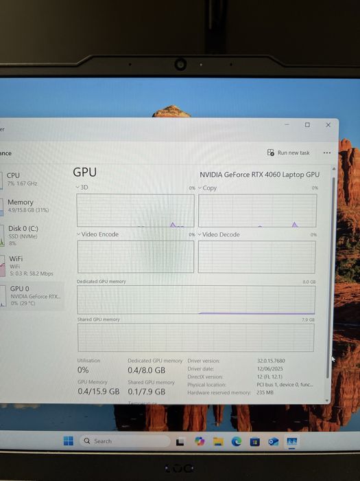 Laptop Gaming Lenovo Intel i5-13450HX, 16GB RAM, SSD 1TB, RTX4060 8GB