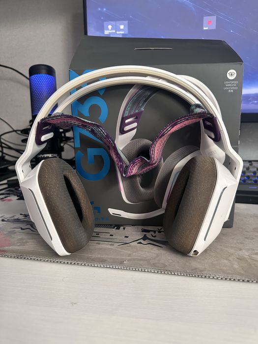 Logitech G733 lightspeed белые