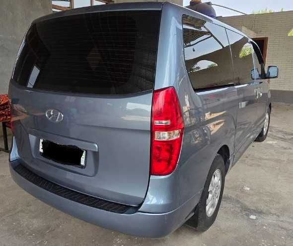 Hyunday H-1 8+1 Бензин