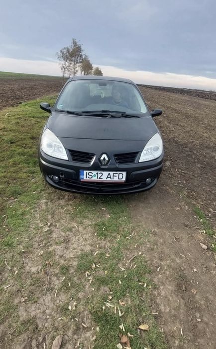 Vand sau schimb renault