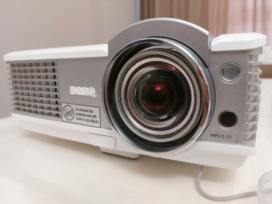 Продам проектора Epson EB-S92 и Benq MB515 ST