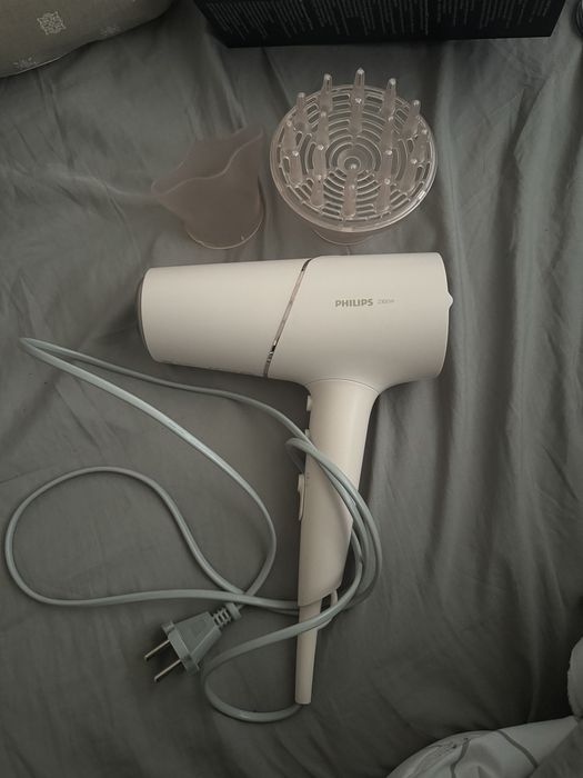 Сешоар PHILIPS SERIES 5000  2300.00 W