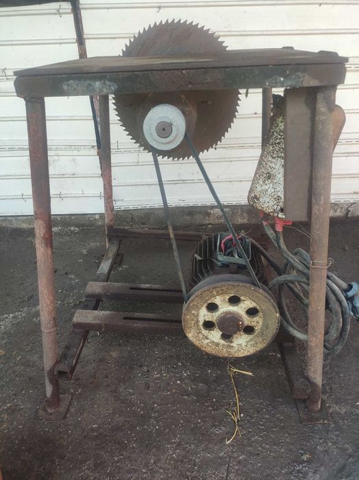 Циркуляр трифазен