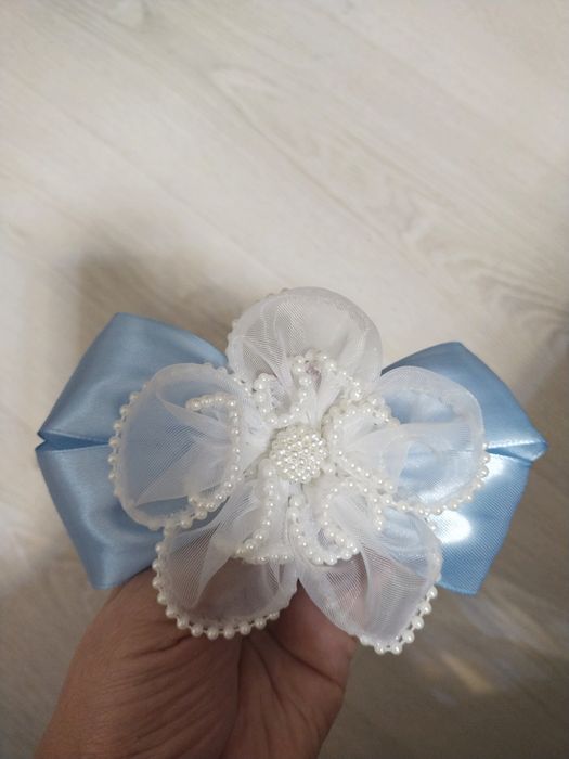 Продам банты ручной работы.