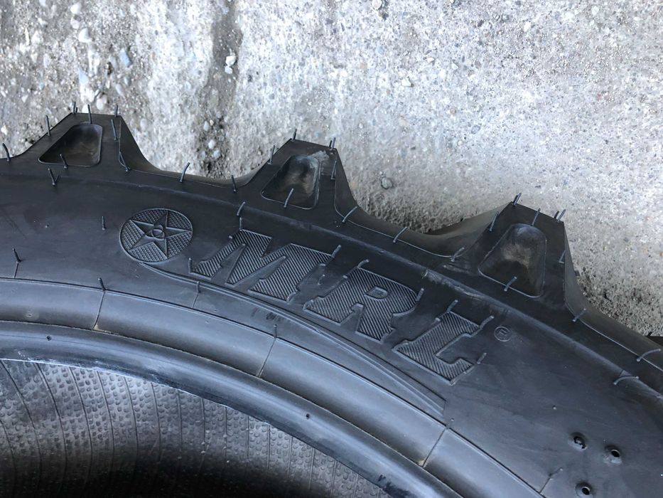 Anvelope noi TRACTOR FIAT 12.4-28 cu 8PLY cauciucuri marca MRL