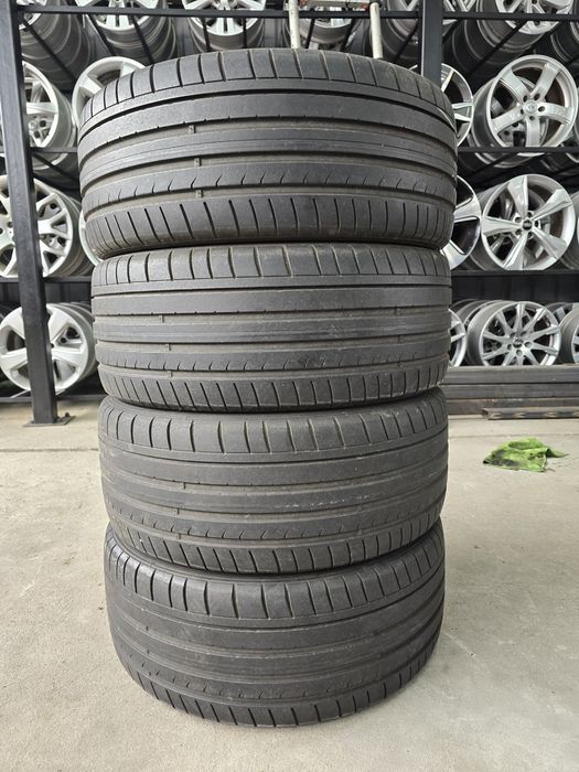 4 Броя 225/40/18 Dunlop 6mm