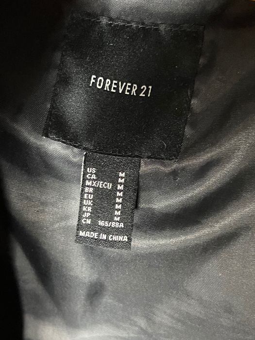 Черная куртка. Зимняя