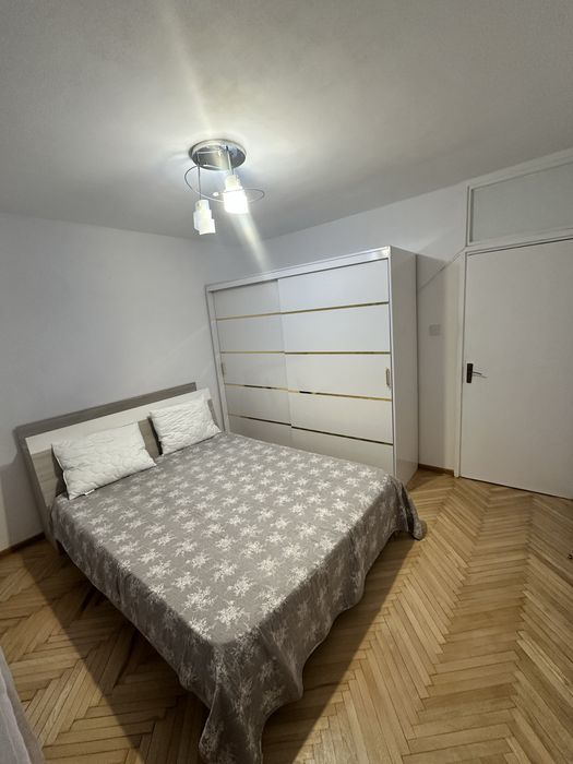 Închiriez apartament 2 camere