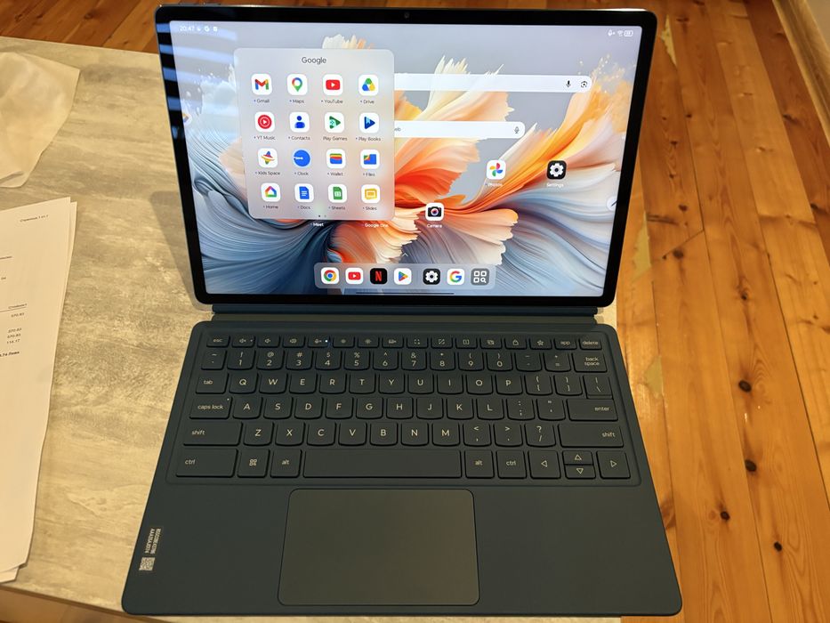 LENOVO YOGA TAB PLUS с комплект клавиатура + PEN PRO