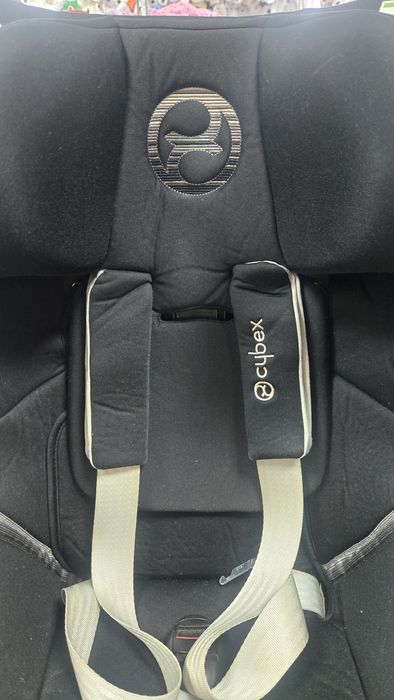 Scaun auto copii CYBEX Sirona Gold – cu bază ISOFIX 360° , vârsta 0-4 ani, 0-22 kg, 76 cm - 105 cm