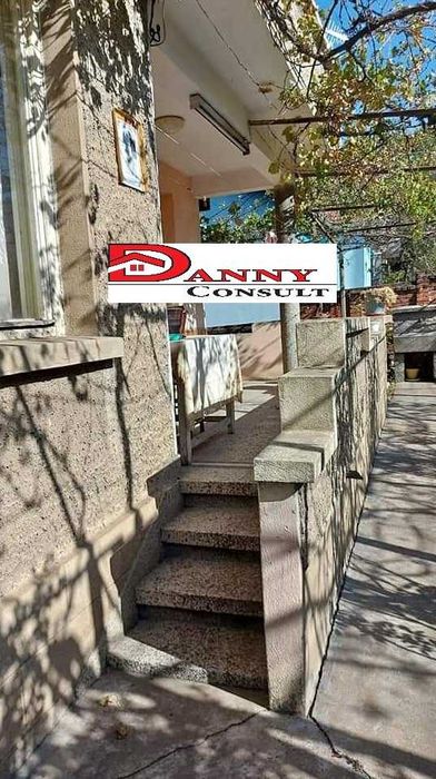 Двуетажна /монолитна/ къща за продажба в гр. Горна Оряховица