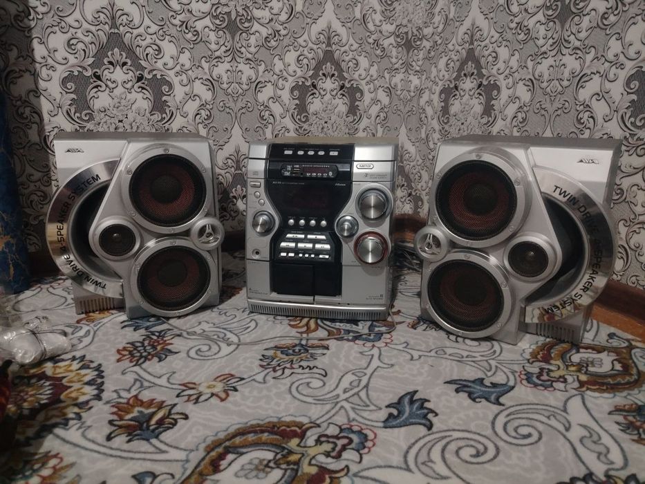 Музыкальный центр Aiwa